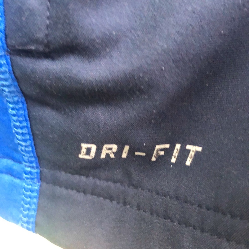 Nike Dri-Fit Jacket - Picture 5 of 12